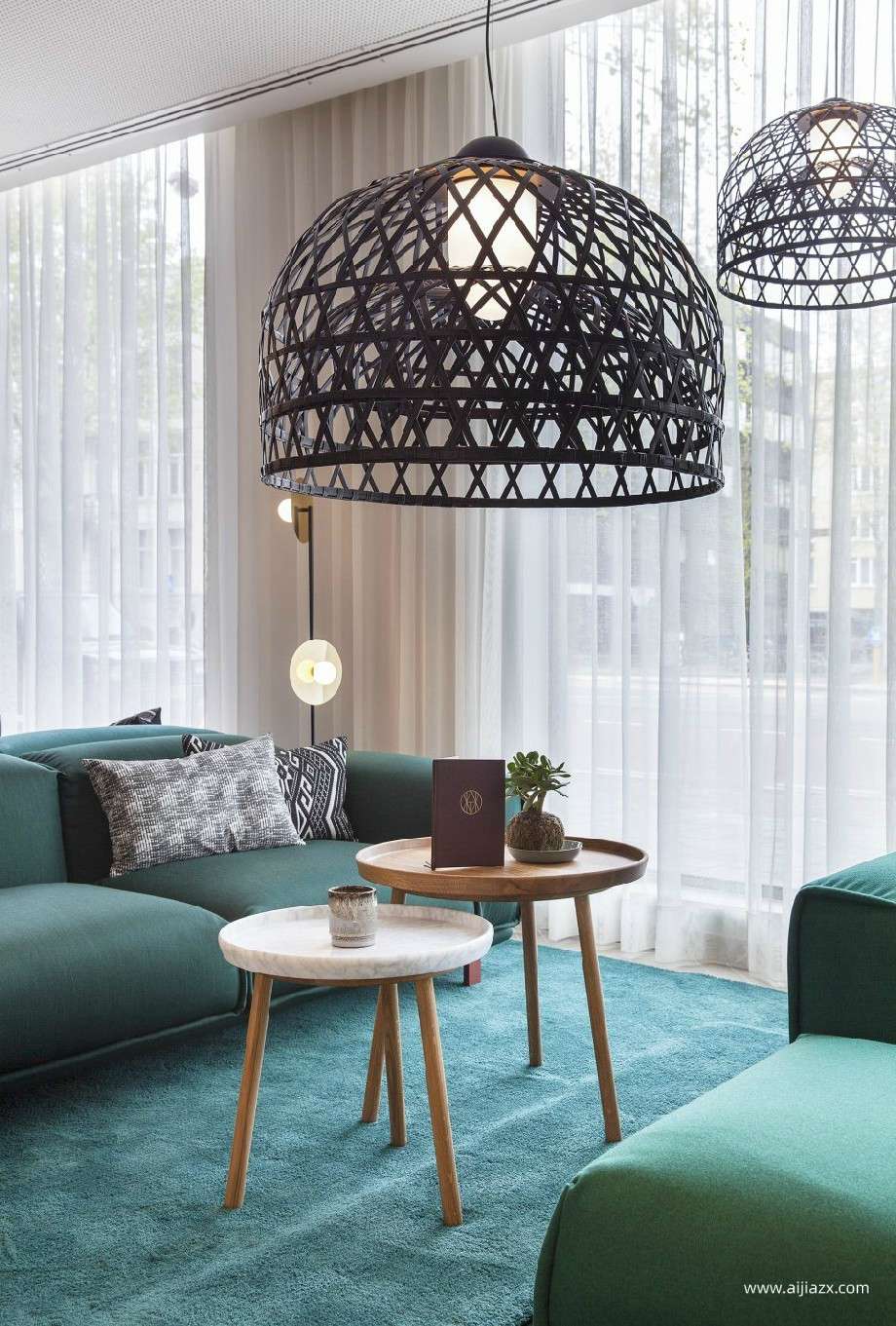 咖啡廳經(jīng)營不好怎么辦，是不是咖啡廳裝修設(shè)計(jì)問題