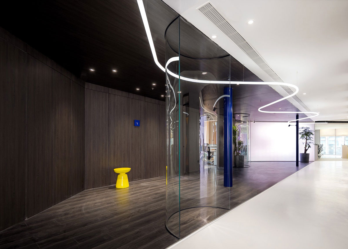 鄭州辦公室全案設(shè)計-1500平米裝修施工效果圖